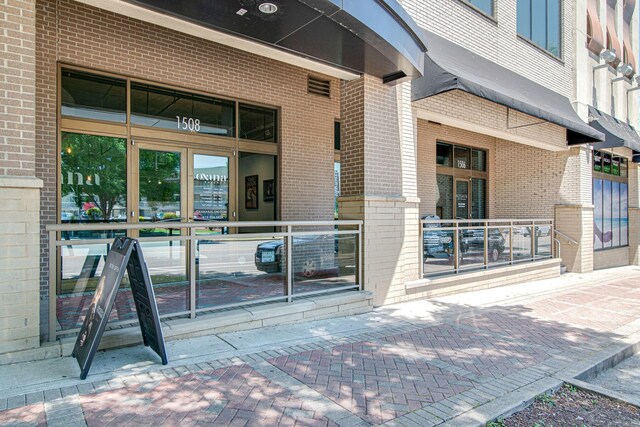 1510 Demonbreun St Unit 810, Nashville, TN 37203 - view of exterior entry with brick siding