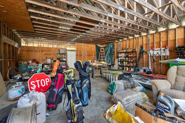 5660 Bold Springs Rd, Mc Ewen, TN 37101 - view of garage