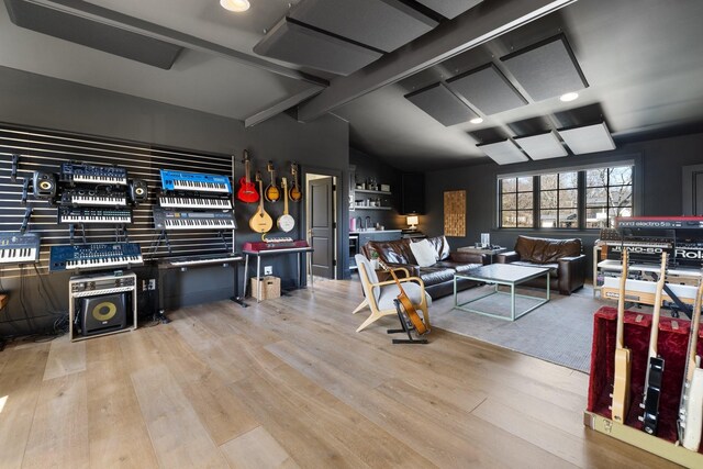 6115 Hillsboro Pike, Nashville, TN 37215 - living room featuring wood finished floors
