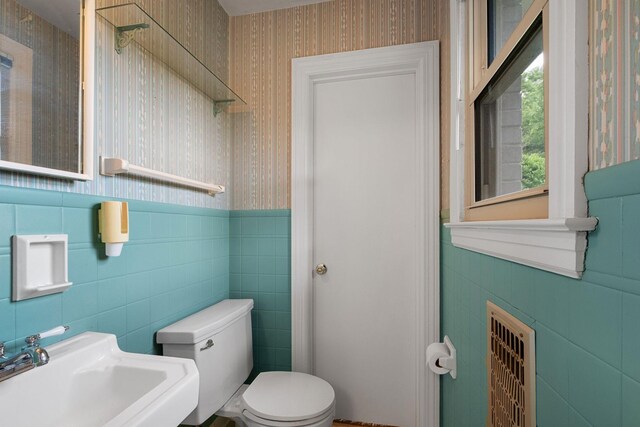 2451 Cabin Hill Rd, Nashville, TN 37214 - photo 20