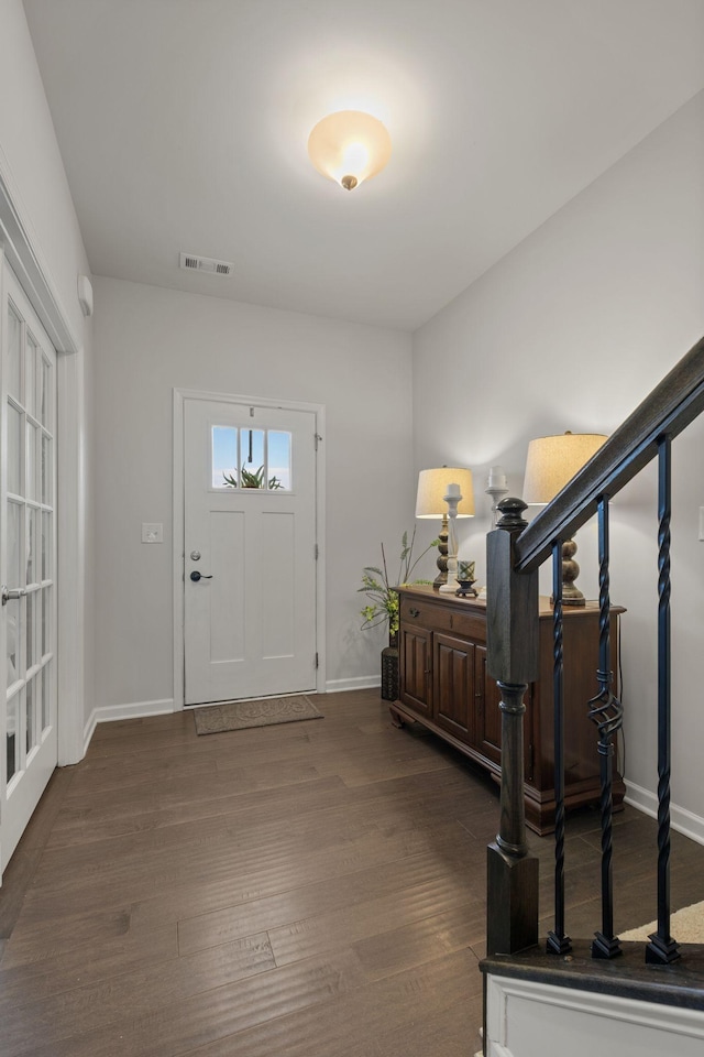 108 Rotondi Ct, Gallatin, TN 37066 - entrance foyer featuring baseboards, wood finished floors, and stairs