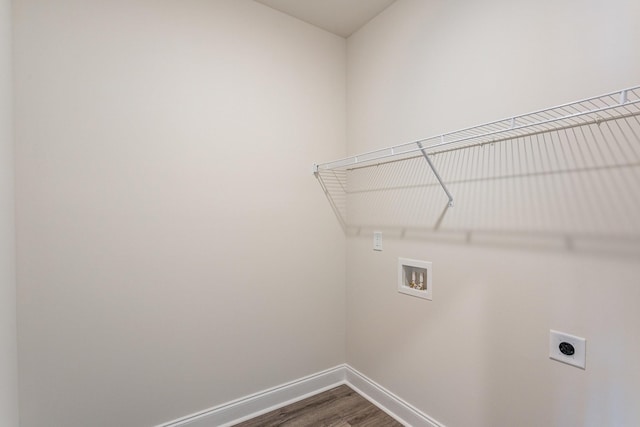 36 Audubon Ln, Murfreesboro, TN 37128 - washroom featuring baseboards, hookup for an electric dryer, washer hookup, and dark wood-style flooring