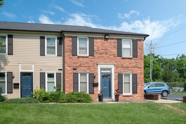 5025 Hillsboro Pike Unit 1A, Nashville, TN 37215 - view of front of home featuring a front lawn and brick siding