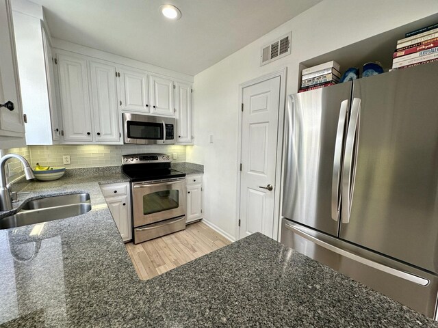 110 Saint Charles Pl, Nashville, TN 37212 - photo 17