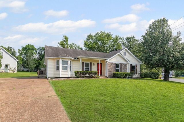 3540 Lake Towne Dr, Antioch, TN 37013 - ranch-style house featuring a front yard and driveway