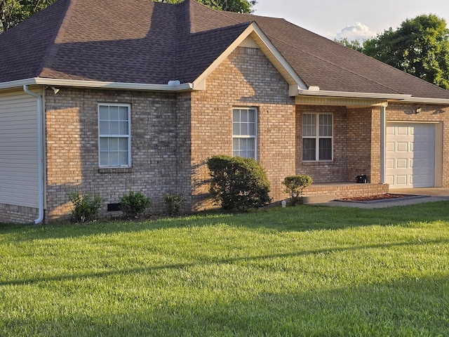 109 Megann Dr, Portland, TN 37148 - ranch-style house featuring an attached garage, roof with shingles, a front lawn, and brick siding