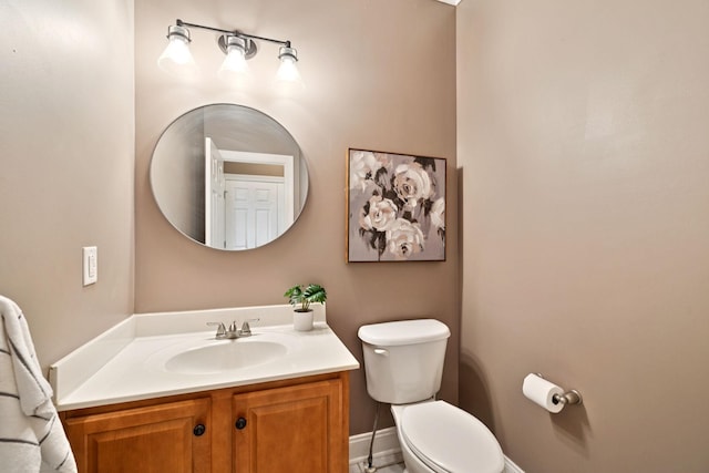 5239 Starnes Dr, Murfreesboro, TN 37128 - half bath featuring toilet, vanity, and baseboards
