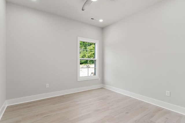 363 S Walnut Ave, Cookeville, TN 38501 - unfurnished room featuring light wood-style floors, baseboards, ceiling fan, and recessed lighting