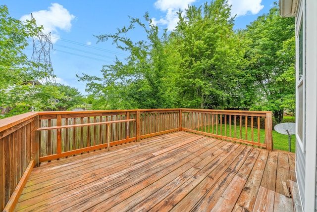 3700 Wheatfield Ln, Clarksville, TN 37040 - deck with a lawn
