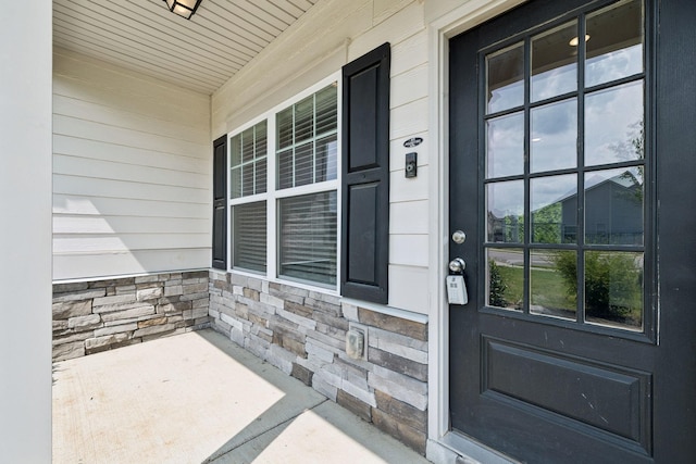 3211 Briar Chapel Dr, Murfreesboro, TN 37128 - entrance to property with covered porch and stone siding