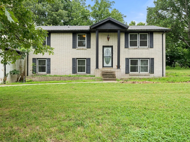 216 Park Circle Dr W, Charlotte, TN 37036 - photo 3