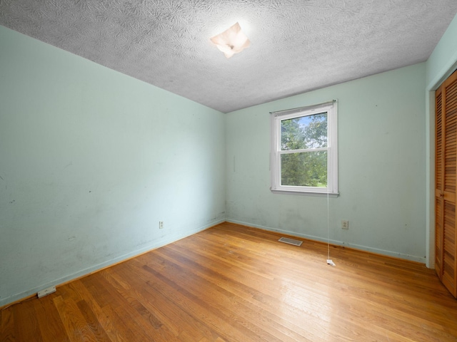 216 Park Circle Dr W, Charlotte, TN 37036 - photo 14