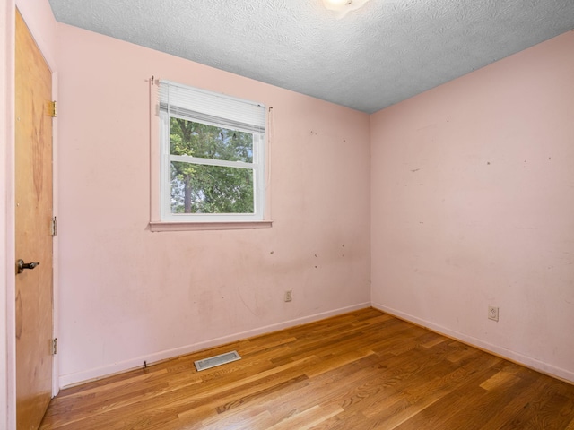 216 Park Circle Dr W, Charlotte, TN 37036 - photo 17