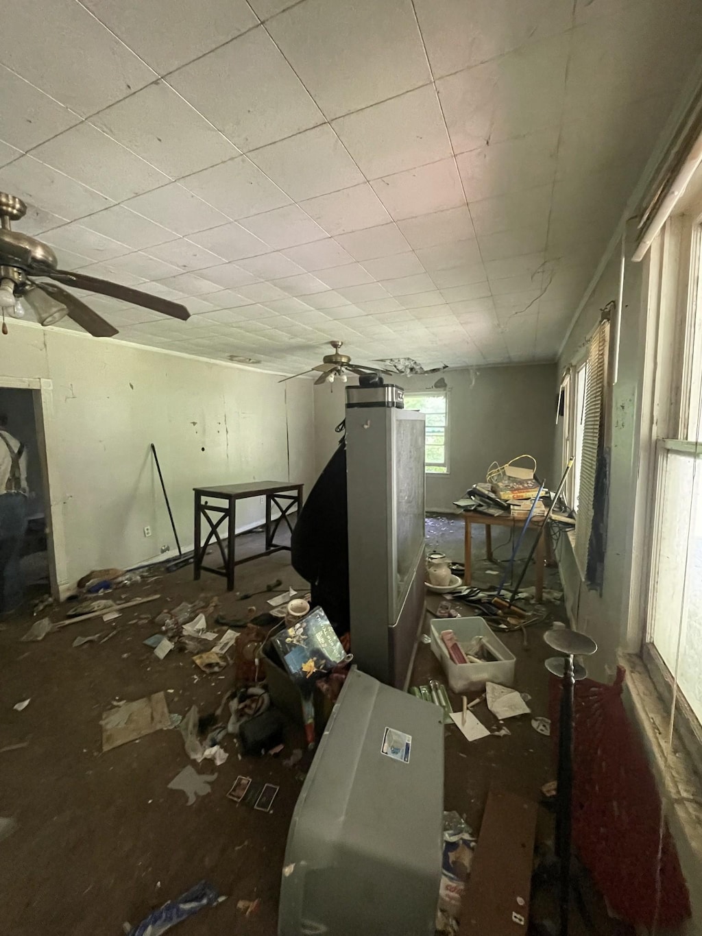 75 Hughes Hollow Rd, Lawrenceburg, TN 38464 - miscellaneous room featuring ceiling fan