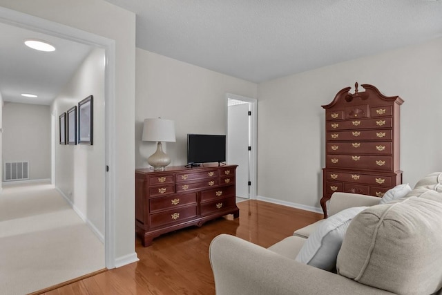 346 Spring Creek Ln, Lebanon, TN 37090 - bedroom featuring wood finished floors and baseboards