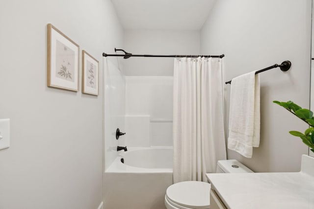 1101 Downs Blvd Unit 295, Franklin, TN 37064 - full bath with toilet, vanity, and shower / bath combo with shower curtain