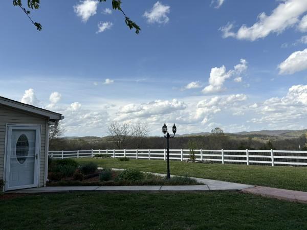 1833 Porterfield Rd, Readyville, TN 37149 - photo 32