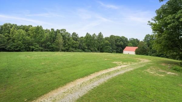 7925 Daugherty Capley Rd, Primm Springs, TN 38476 - photo 9