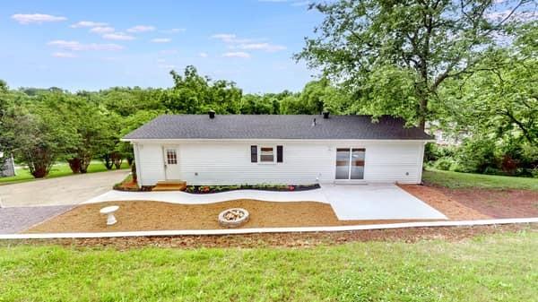 413 Moncrief Ave, Goodlettsville, TN 37072 - photo 5