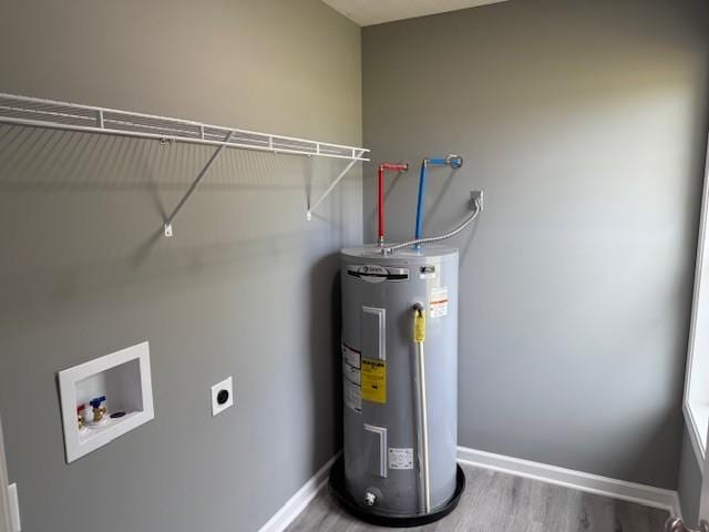 406 New Rock Creek Rd, Tullahoma, TN 37388 - utility room with electric water heater