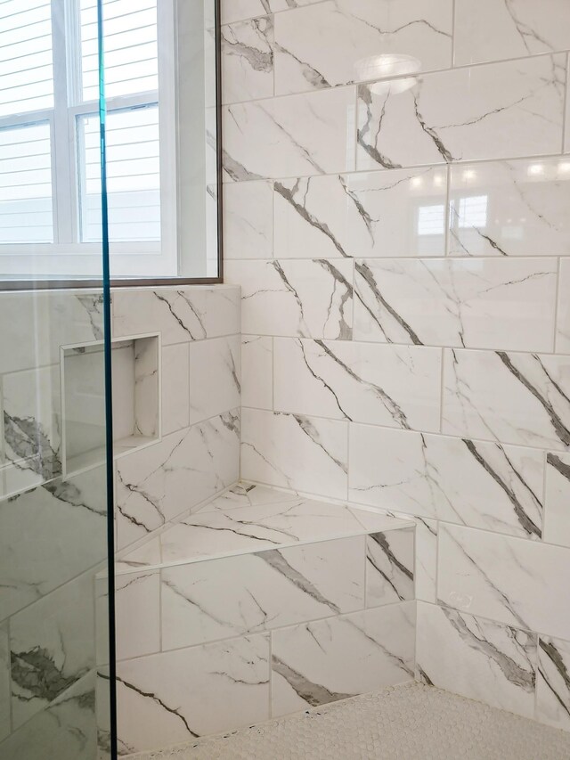 7111 Frances St, Fairview, TN 37062 - bathroom featuring a tile shower