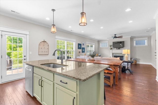 6022 Somerhaven Trl, Hixson, TN 37343 - kitchen with a sink, green cabinetry, stainless steel dishwasher, ornamental molding, and a ceiling fan