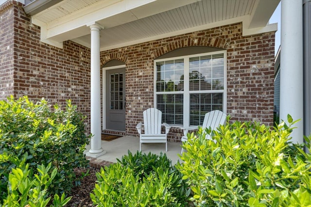 6022 Somerhaven Trl, Hixson, TN 37343 - view of covered porch