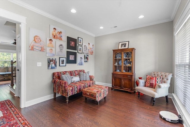 6022 Somerhaven Trl, Hixson, TN 37343 - living area with wood finished floors, ornamental molding, recessed lighting, baseboards, and ceiling fan