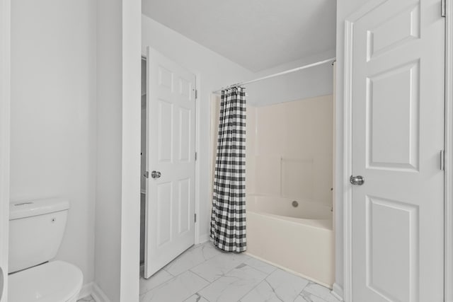 929 Chaparral Dr, Lebanon, TN 37087 - full bath featuring marble look tiles, shower / tub combo, and toilet