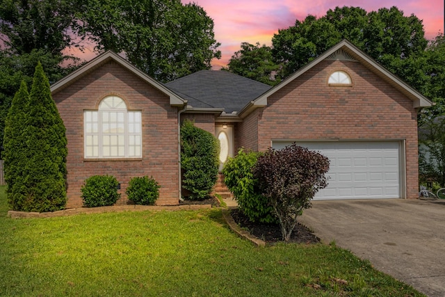 929 Chaparral Dr, Lebanon, TN 37087 - single story home with brick siding, driveway, a front lawn, and an attached garage