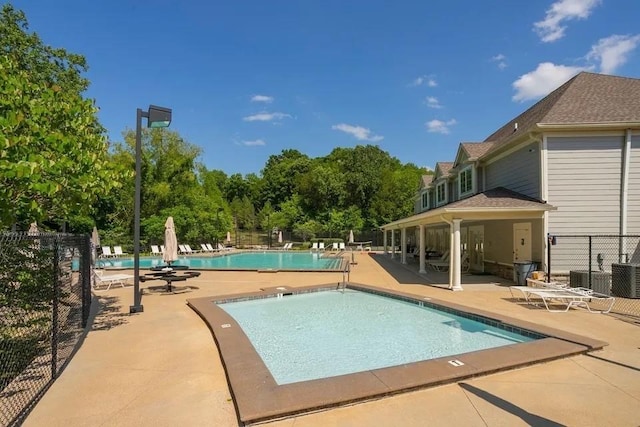 146 Fieldcrest Cir, Hendersonville, TN 37075 - photo 51