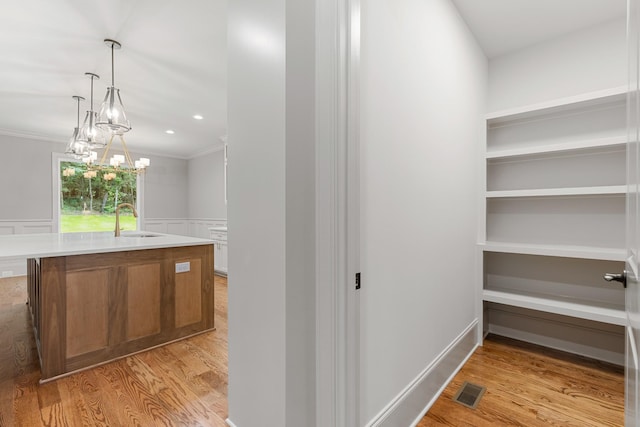 333 Burris Rd, Mount Juliet, TN 37122 - storage area featuring a sink