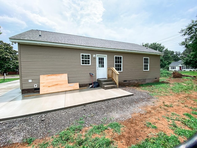 100 Wt Hardison Ave, Portland, TN 37148 - rear view of house with crawl space and a patio