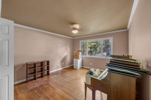 1321 Robert E Lee Ln, Brentwood, TN 37027 - living area with crown molding and wood finished floors
