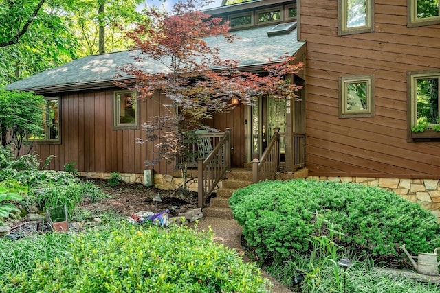1321 Robert E Lee Ln, Brentwood, TN 37027 - entrance to property featuring roof with shingles