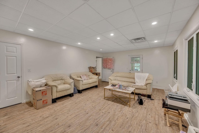 1321 Robert E Lee Ln, Brentwood, TN 37027 - living room featuring wood finished floors, a drop ceiling, and recessed lighting