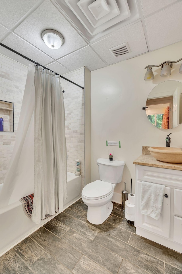 1321 Robert E Lee Ln, Brentwood, TN 37027 - full bath with vanity and shower / tub combo with curtain
