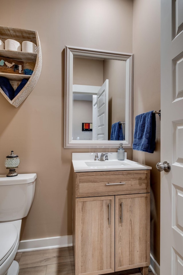 1605 Medinah Ln, Lebanon, TN 37087 - bathroom with toilet and vanity