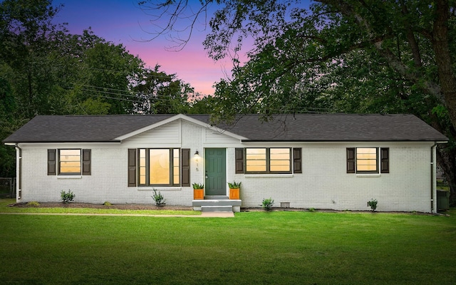 415 Jordan Rd, Clarksville, TN 37042 - ranch-style home with brick siding, a front yard, and a shingled roof