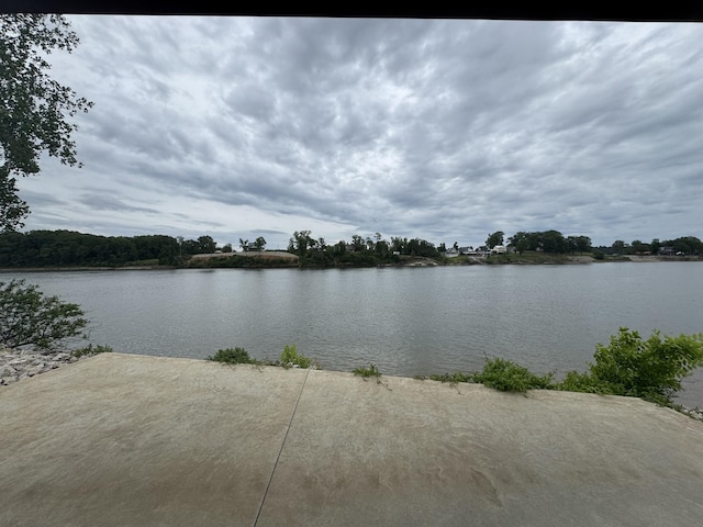 4540 Cravens Rd, Savannah, TN 38372