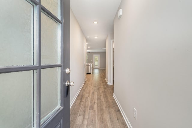 142 Rising Pvt Ln, Gallatin, TN 37066 - hall with wood finished floors, recessed lighting, and baseboards