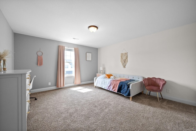 1341 Sussex Dr, Clarksville, TN 37042 - bedroom featuring carpet and baseboards