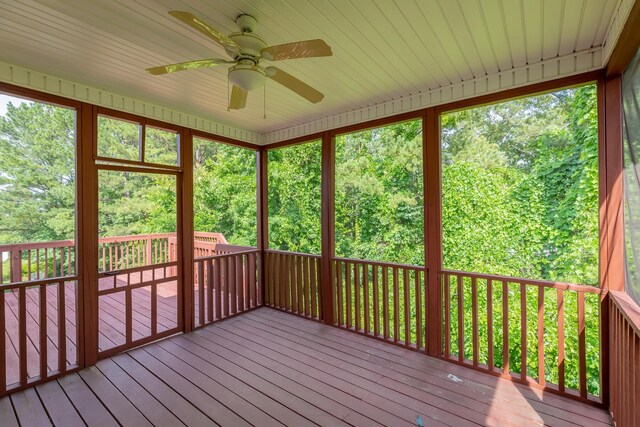 4370 Wellesley Dr, Ooltewah, TN 37363 - unfurnished sunroom featuring a ceiling fan