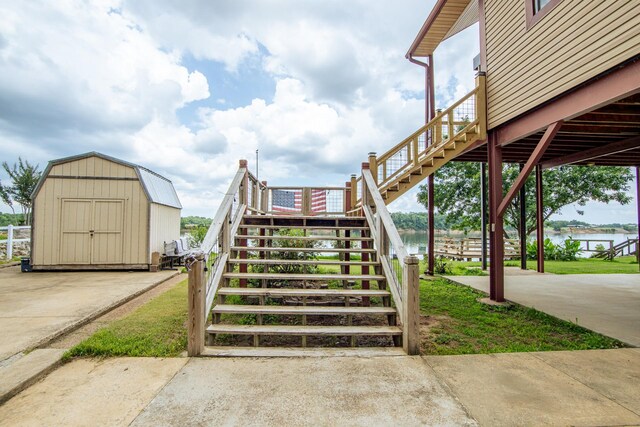 230 Silver Water Ln, Counce, TN 38326 - stairway featuring a water view