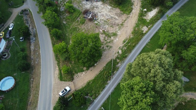 738 Rogues Fork Rd, Bethpage, TN 37022 - aerial overview of property's location