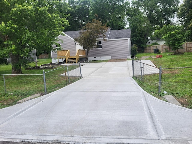 1990 Lavergne Ct, Nashville, TN 37210 - view of front of home featuring driveway and a deck