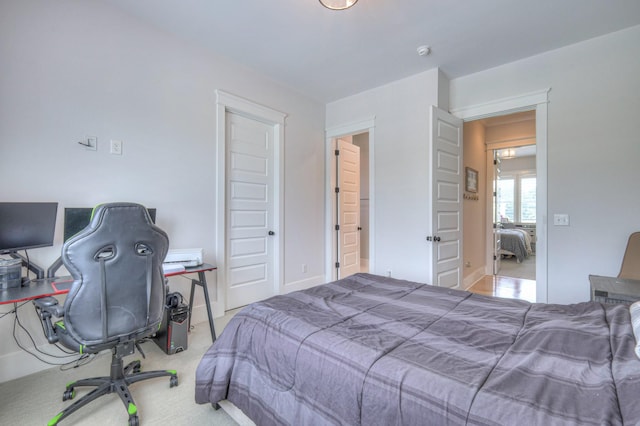 2117 Southern Preserve Ln, Franklin, TN 37064 - bedroom featuring a desk and carpet flooring
