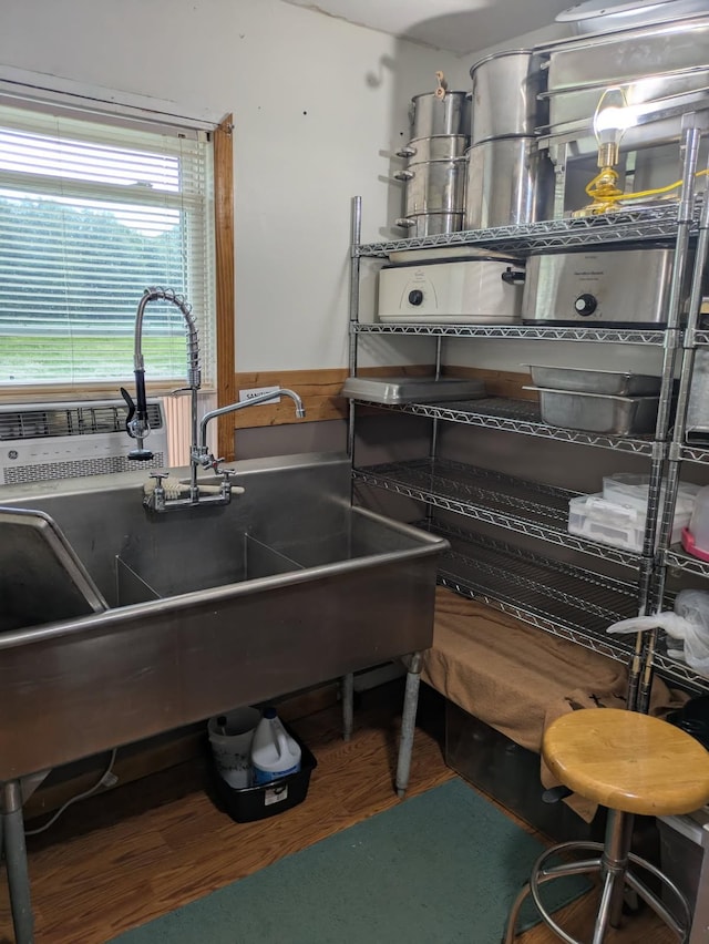 4250 Standing Rock Rd, Jamestown, TN 38556 - pantry with a sink