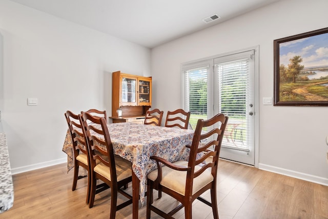 5073 Hunters Village Dr, Lebanon, TN 37087 - dining room featuring baseboards and light wood-style floors