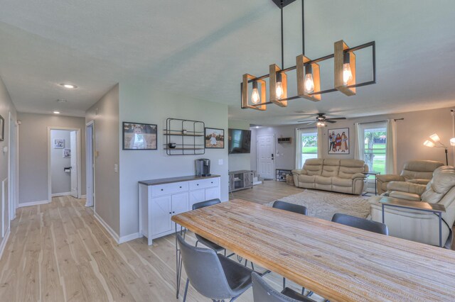 1713 Hollow Oak Dr, Lebanon, TN 37087 - dining area featuring light wood-type flooring, a ceiling fan, baseboards, and recessed lighting